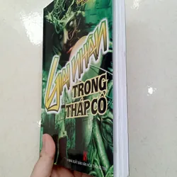 Giai nhân trong tháp cổ 📚 734683