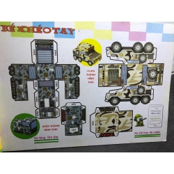 Bé khéo tay Xe quân sự CẮT DÁN 2012 mới 90% HPB0508 TRUYỆN TRANH 350474