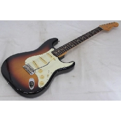 ＦＥＮＤＥＲ ＪＡＰＡＮ ＣＬＡＳＳＩＣ ６０Ｓ ＳＴＲＡＴ ＴＸ - Hàng hiệu Authentic 879283