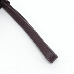 Túi xách tay Louis Vuitton Taiga Serengeti M30786 - Hàng hiệu chính hãng 801302