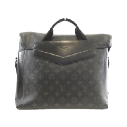 Túi đeo chéo Louis Vuitton Monogram Eclipse Voyage MM M40510 609842