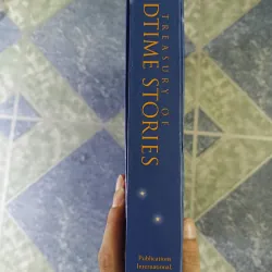 Treasury of Bedtime Stories 708938