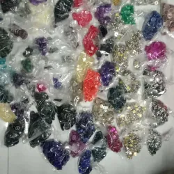 Thanh lý nút áo giá 190k cho hơn 03kg 604198