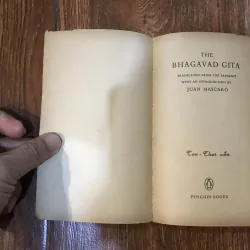 The Bhagavad Gita (8) 1012846