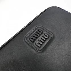 【Sản phẩm mới】Miu Miu 5BH225 Túi đeo vai 613701