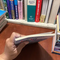 II Truyện Ký: Ngôi Nhà Không Cô Đơn - Bich Thuận - 2007 785628