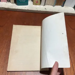 II Hướng Dẫn Sử Dụng Bảo Dưỡng Sửa Chữa Máy May Gia Đình - KS. Trần Tấn Tiếp - 1990 926879