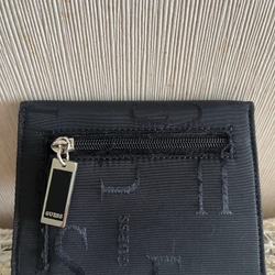 Ví Guess vải dù 548357