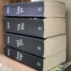 Stephanie Meyer - Chạng vạng, Trăng non, Nhật thực, Hừng đông 703822