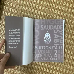 THỊ TRẤN CHUYỆN KỂ  998969