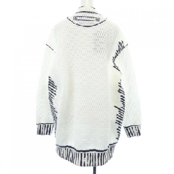 Áo khoác FENDI 635070