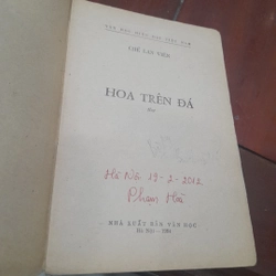 Chế Lan Viên - HOA TRÊN ĐÁ (thơ) 463126