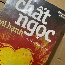 Chất Ngọc Vũ Hạnh 528290