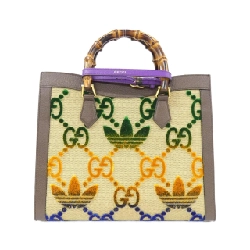 Túi xách Gucci DIANA 678842 AAA77 - Hàng hiệu Chính hãng 804352