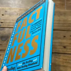 Factfulness - Hans Rosling & Ola Rosling (Bìa cứng khổ to, in màu toàn bộ, giáy láng) 730851