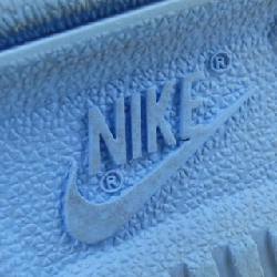 Giày thể thao NIKE 655782