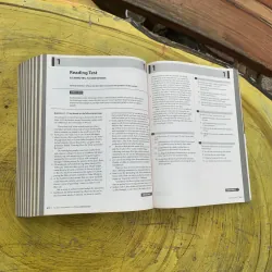 COMBO THE OFFICIAL SAT 2019 & 10 PRACTICE TEST FOR THE SAT 2023 799981