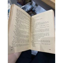Nửa chừng Xuân - Khái Hưng 524081