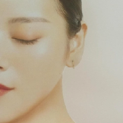 Bông tai kim cương 4゜C - Hàng hiệu Authentic 843553