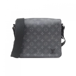 Túi đeo vai Louis Vuitton Monogram Eclipse District PM M44000