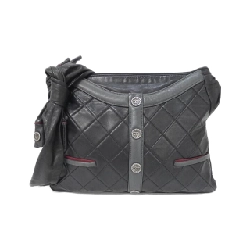 Túi xách vai Chanel Girl Chanel - Hàng hiệu Authentic