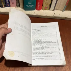 II Văn Hoá Việt: Một Trăm Điều Nên Biết Về Phong Tục Việt Nam - Tân Việt - 1997 800351