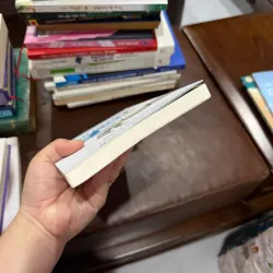 CHẠY ĐUA VỚI ROBOT – HỌC TẬP THỜI TRÍ TUỆ NHÂN TẠO (JOSEPH E. AOUN)- K4 1019474