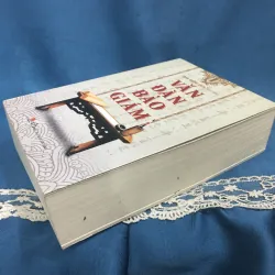 Văn đàn bảo giám. Huy Hoàng book 991404