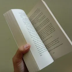 The light between oceans, sách ngoại văn tiếng Anh, english book, tiểu thuyết  705984