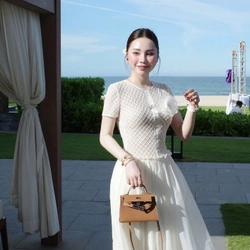 Váy dài Hoàng Linh Boutique, size S, new 100% 470904