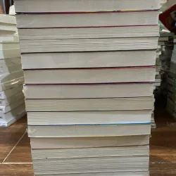 Sidney Sheldon có 16 cuốn 1003086