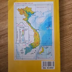 Truyện tranh lịch sử và sơ đồ địa lý Việt Nam
 703780