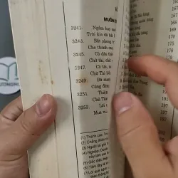 Truyện Kiều - Vũ Hữu Tiềm bình giải, chú thích và minh hoạ - Nguyễn Du 798331