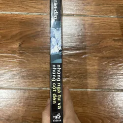 Những ngã tư và những cột đèn - Trần Dần (1) 722530