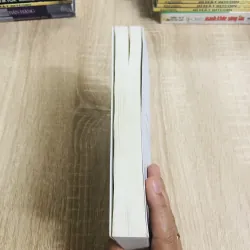 ĐỪNG CHẠY THEO SỐ ĐÔNG 1020250