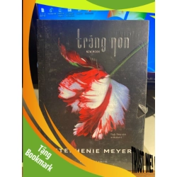 (TẶNG BOOKMARK) Trăng Non (in lần thứ 12) - Stephenie Meyer Sách văn học RBK0302