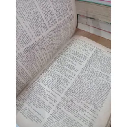 Dictionnaire moderne Francais-Anglais - Marguerite-Marie Dubois 714215