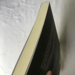 Sách đã qua sử dụng Kẻ Xa Lạ - Trần Nghiên Nhất 999012