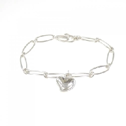 Vòng tay trái tim đóng của Tiffany 666601