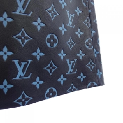 Váy LOUIS VUITTON 650575