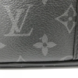 Túi xách Louis Vuitton Monogram Eclipse Pochette Cassie M82076 618498
