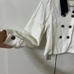 Áo khoác lửng dạ tweet màu trắng  970990