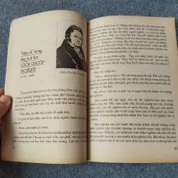 TRUYỆN KỂ CÁC NHÀ BÁC HỌC HOÁ HỌC 717932