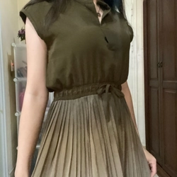 Váy thời trang size M màu xanh bộ đội loang đã qua sử dụng, chât mềm nhẹ mặc tôn dáng 470564
