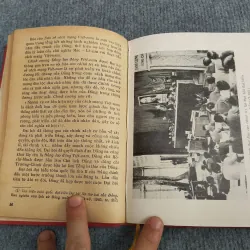 BỐN MƯƠI NĂM HOẠT ĐỘNG CỦA ĐẢNG 993174