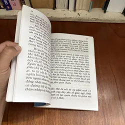 II Sách Phật Giáo: Kinh Quán Niệm Hơi Thở - Nhất Hạnh (Dịch Và Chú Giải) - Lá Bối 589578