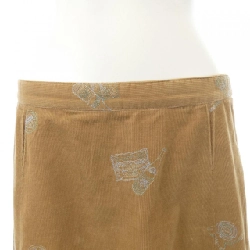 Cô gái không tên MADEMOISELLE NONNON chân váy 649533