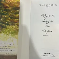 Người là tháng tư của thế gian còn mới nguyên 966350