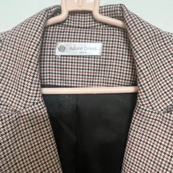 Áo khoác blazer size S Adore Dress 443432