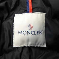 Áo khoác lông vũ MONCLER 643330
